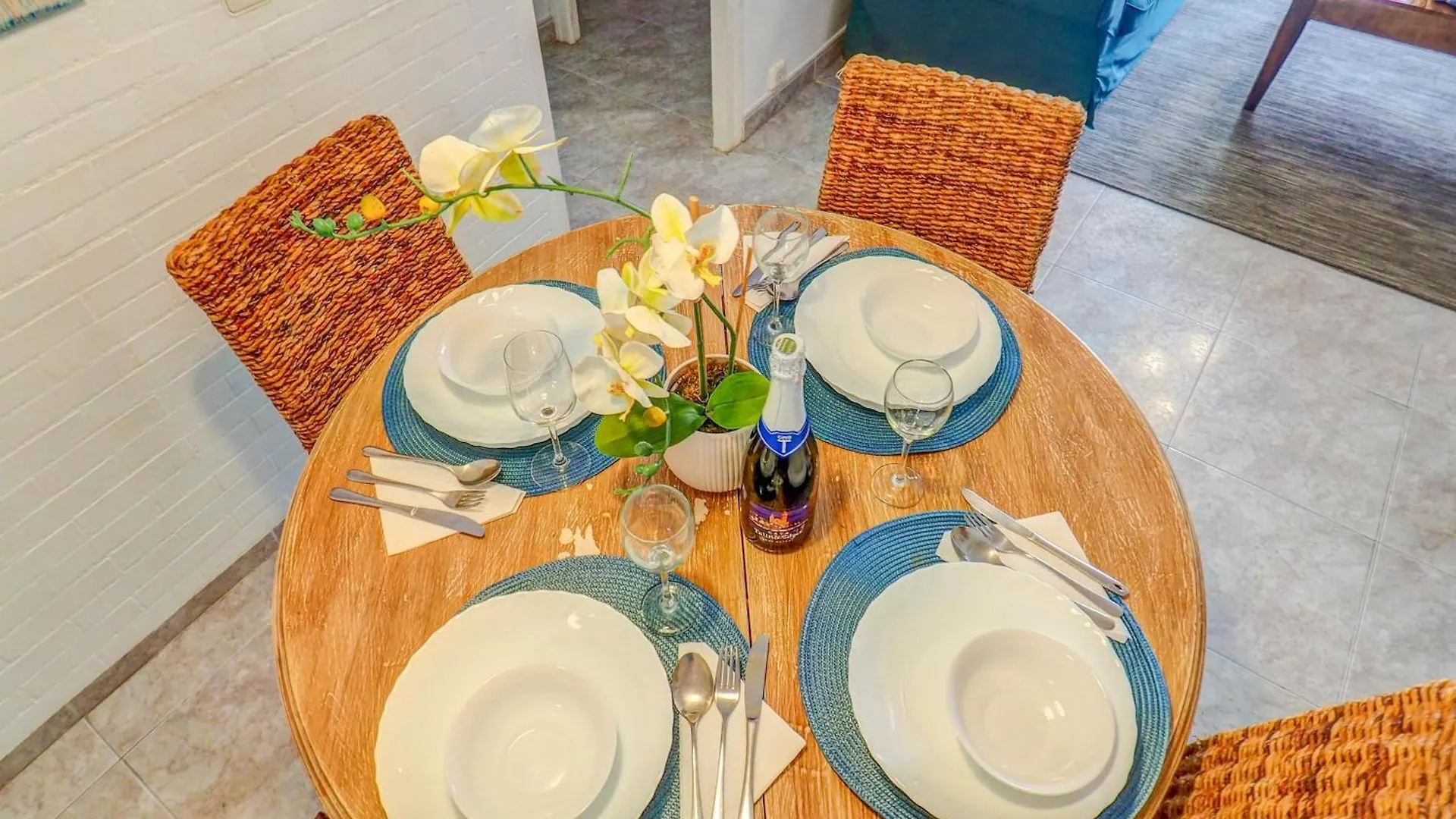 The Beach Holi Apartment By Hello Homes Sitges